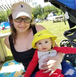 Meet your Posher, Deborah